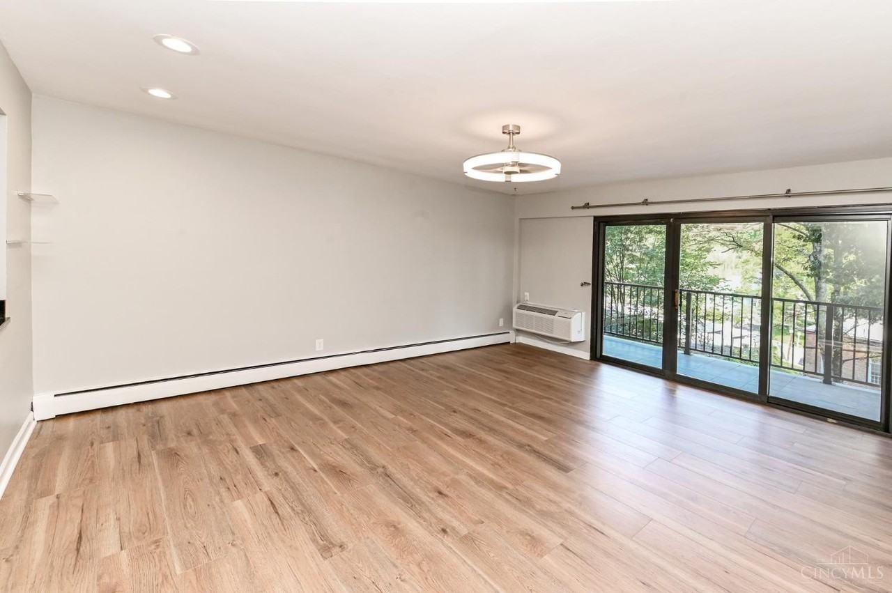 1815 William Howard Taft Rd #207 - Photo 3 of 48