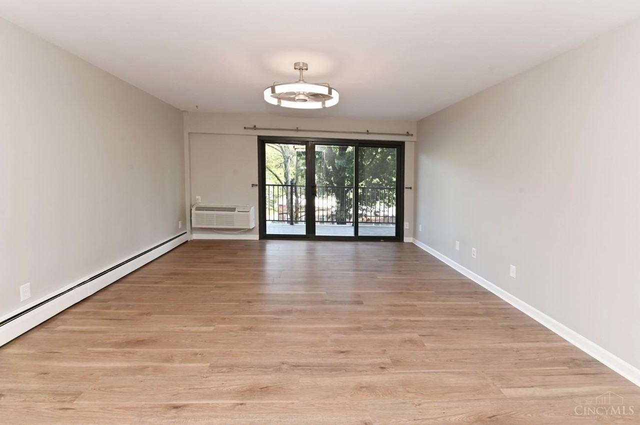 1815 William Howard Taft Rd #207 - Photo 4 of 48