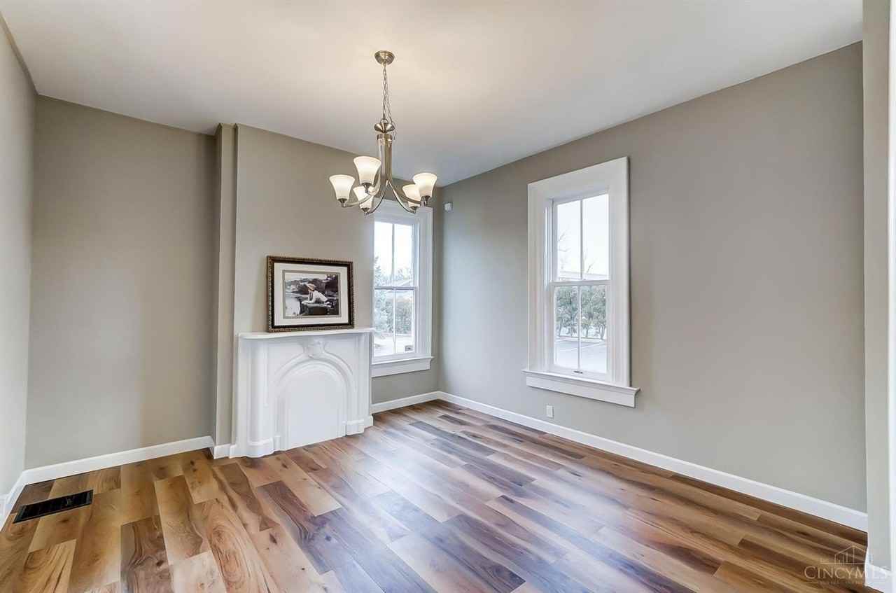 7850 Remington Rd - Photo 6 of 42