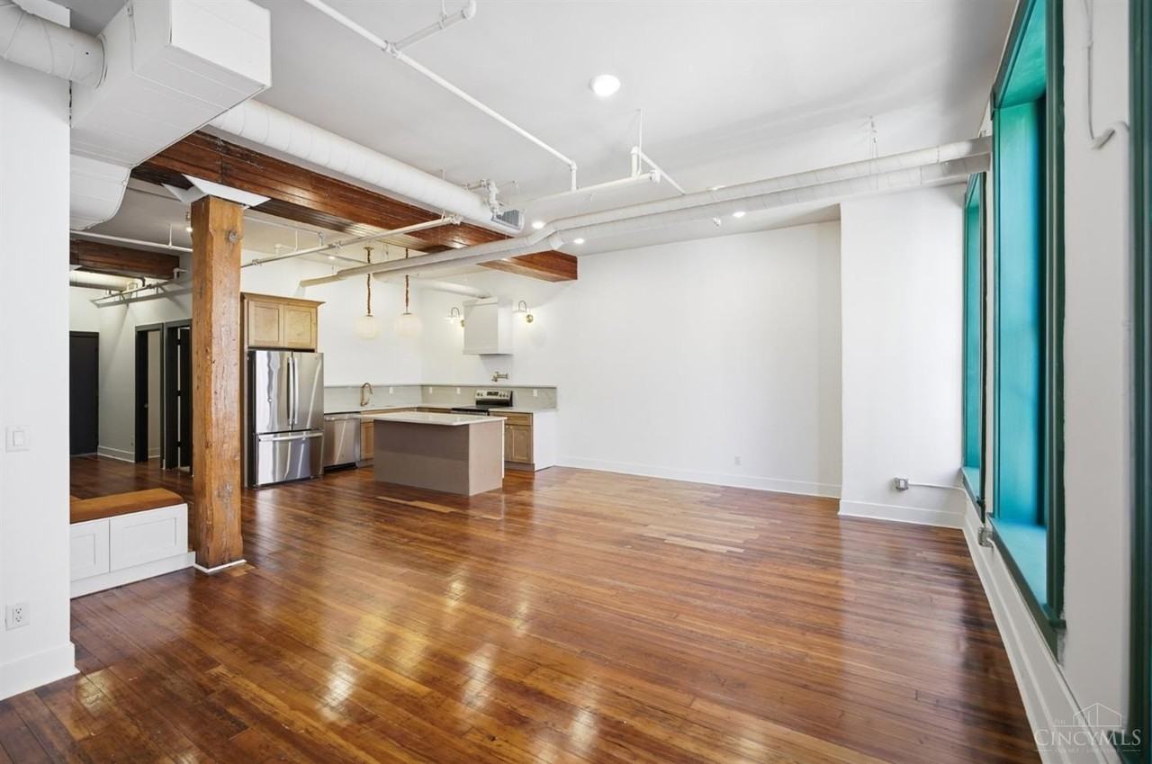607 Main St #11 - Photo 2 of 39