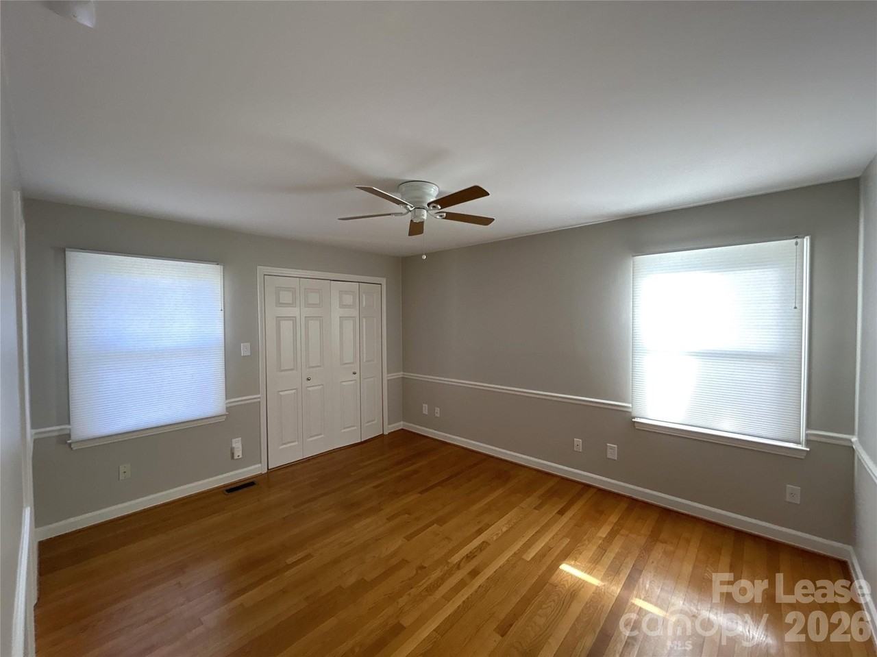4911 Fairheath Rd - Photo 5 of 20