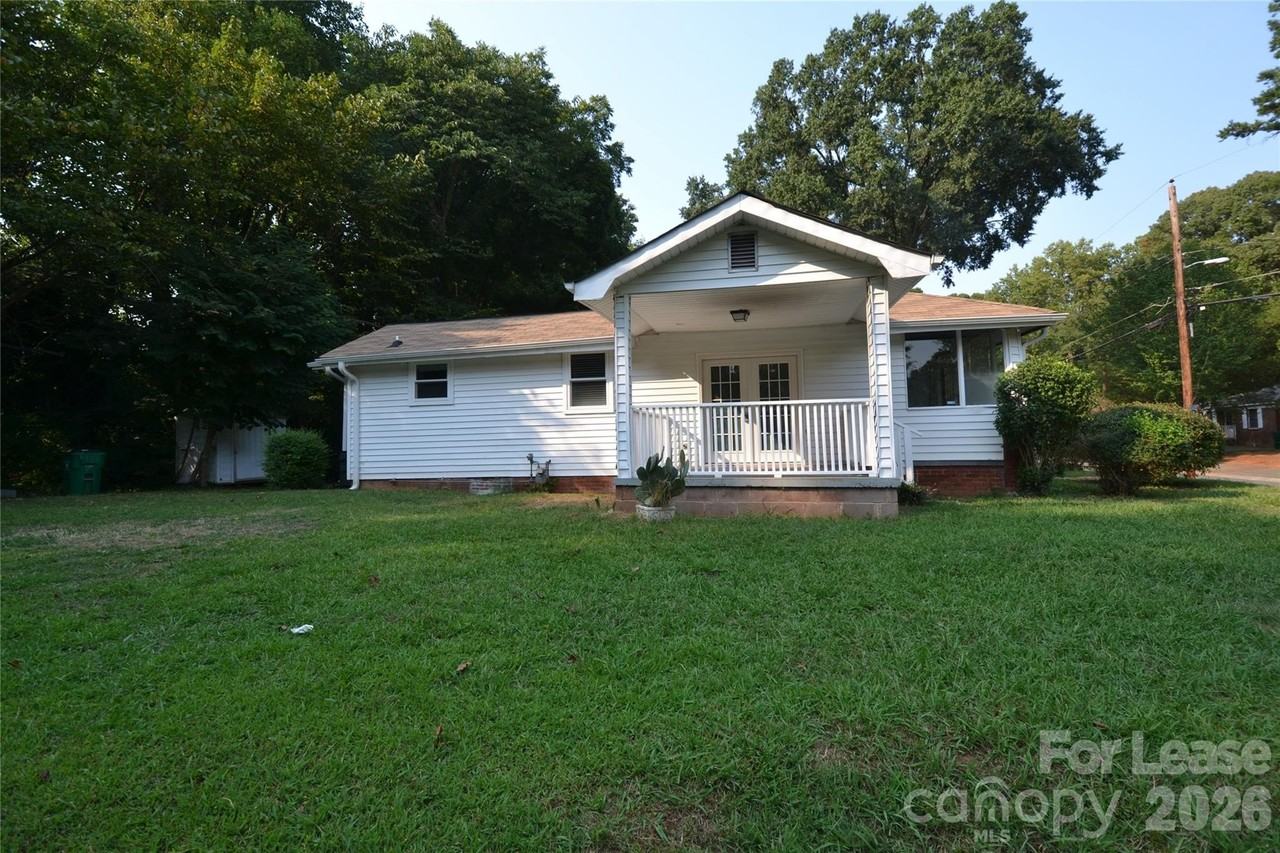 1807 Maribel Ave - Photo 2 of 14