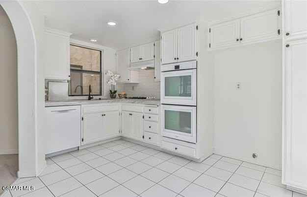 29751 Strawberry Hill Dr - Photo 4 of 10