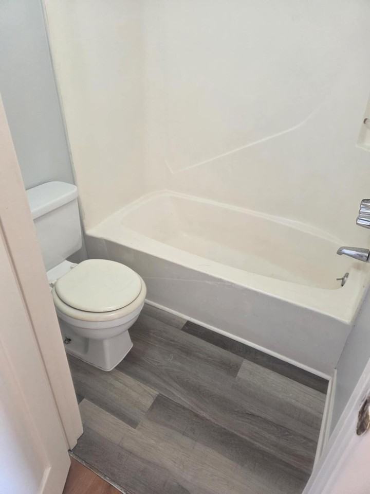 14 Cape Dr Nw #E - Photo 4 of 7