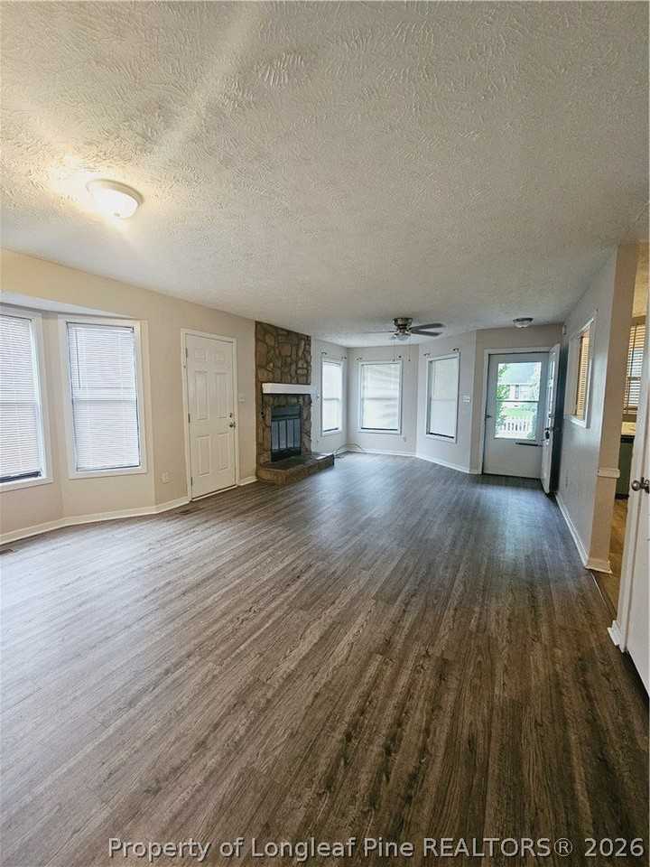 6847 Candlewood Dr - Photo 4 of 20