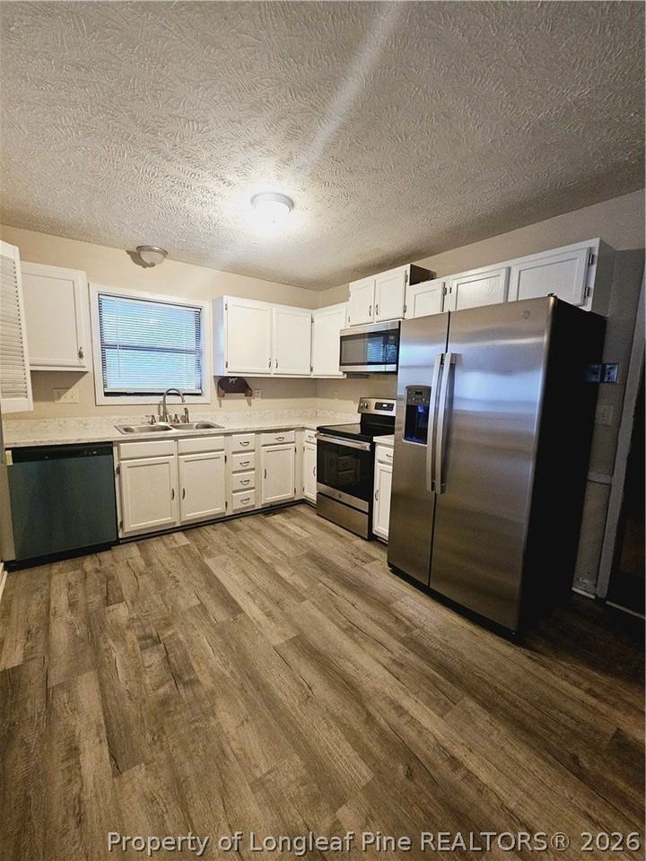 6847 Candlewood Dr - Photo 6 of 20