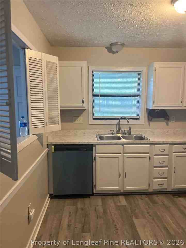 6847 Candlewood Dr - Photo 7 of 20