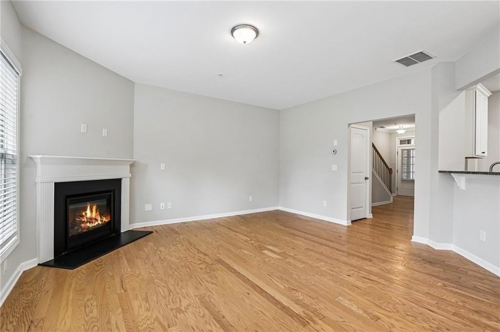 1208 Foxcroft Ln - Photo 3 of 28