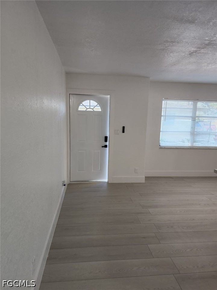 5510 8th Ave - Photo 2 of 16