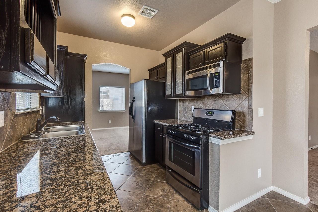 3161 Blue Dirt Cir - Photo 6 of 24