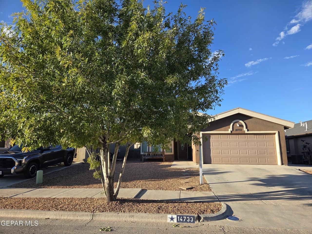 14733 Ava Leigh Ave - Photo 3 of 33