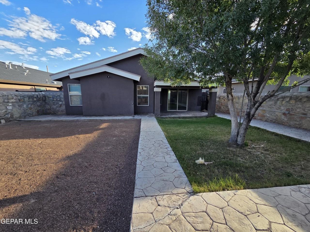 14733 Ava Leigh Ave - Photo 4 of 33