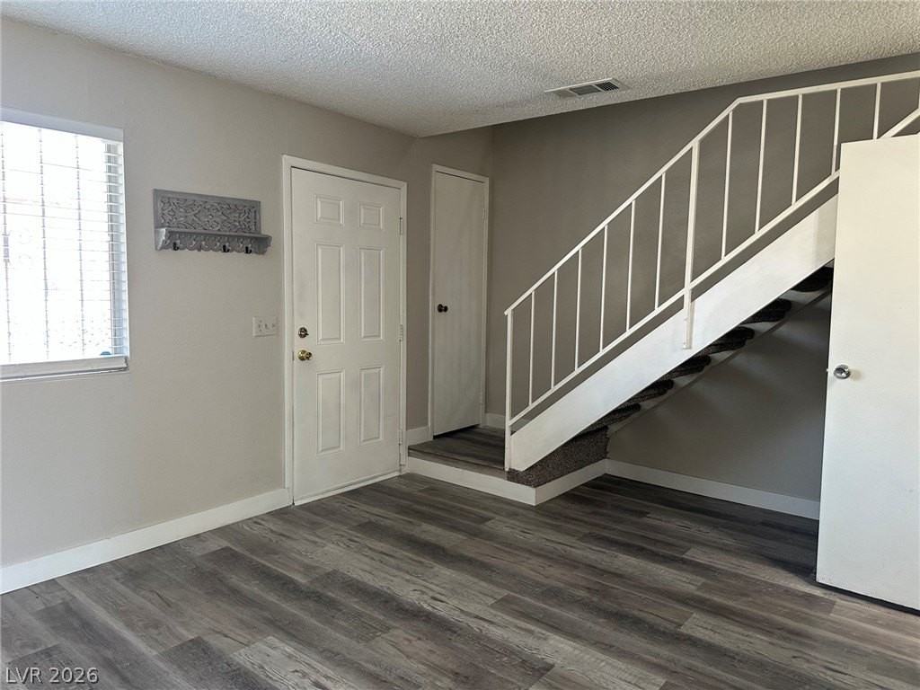 4619 Mill Valley Dr - Photo 6 of 29