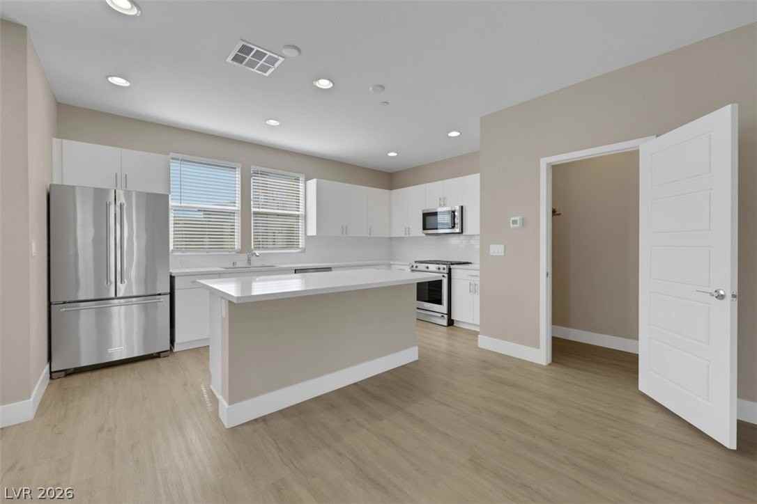 11258 Essence Point Ave #206 - Photo 7 of 17