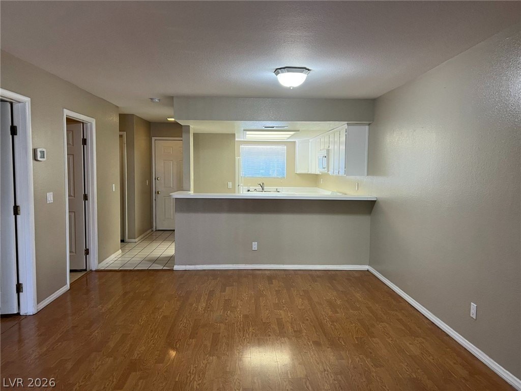 2841 Bluebonnet Dr #3 - Photo 3 of 6