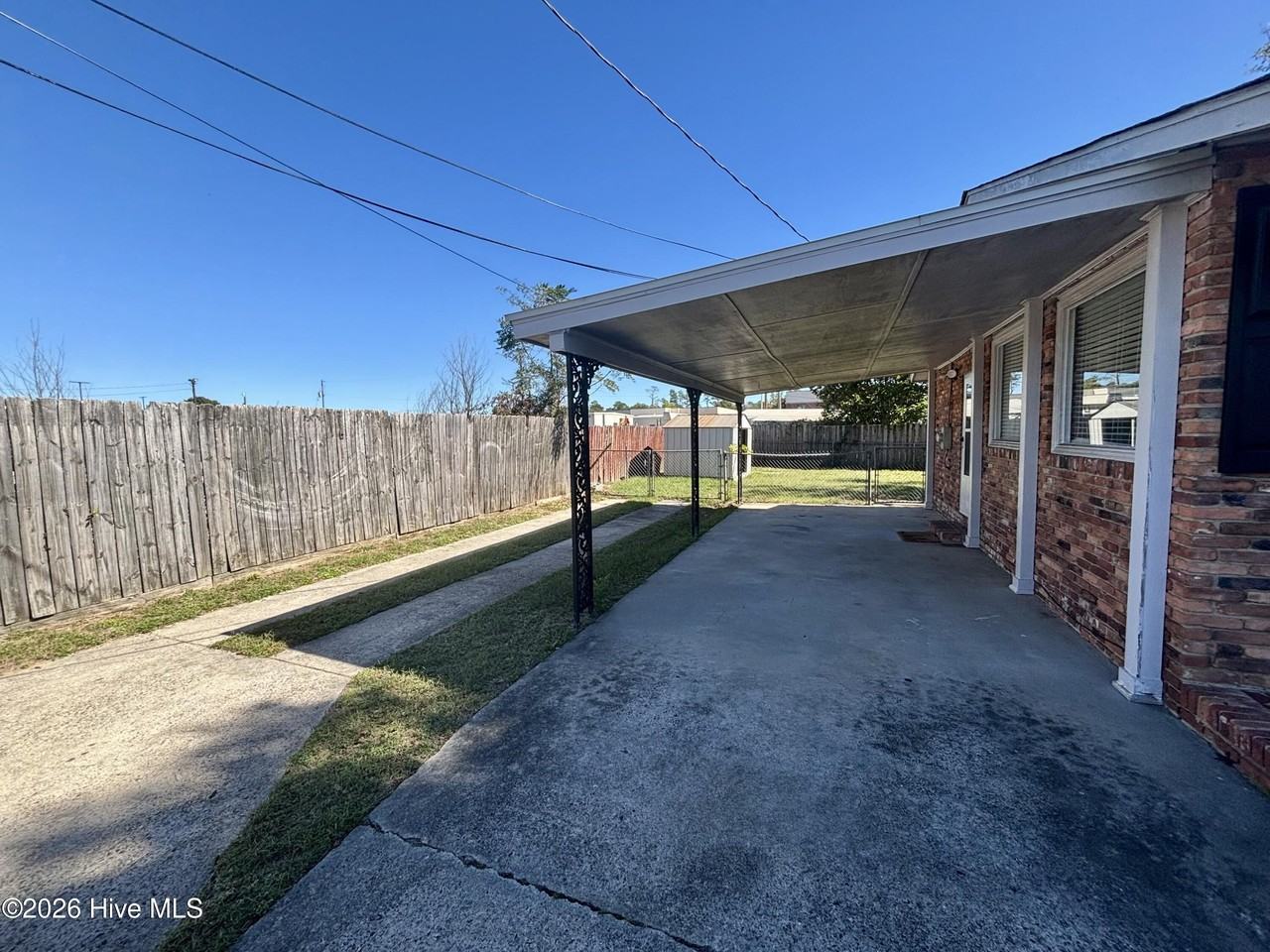 119 Davant St - Photo 3 of 16