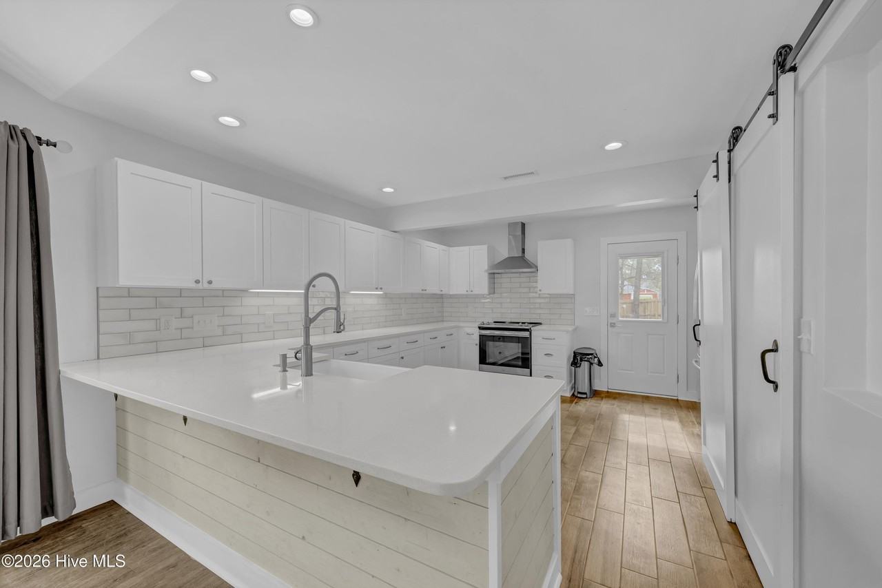 1204 Faulkenberry Rd - Photo 7 of 22