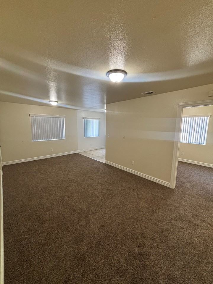 404 West 102nd Street - Photo 5 of 20