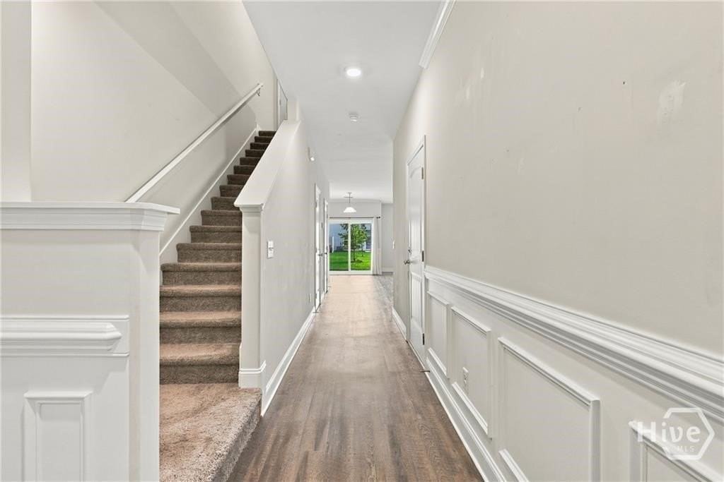 336 Governor Gwinnett Way - Photo 3 of 29