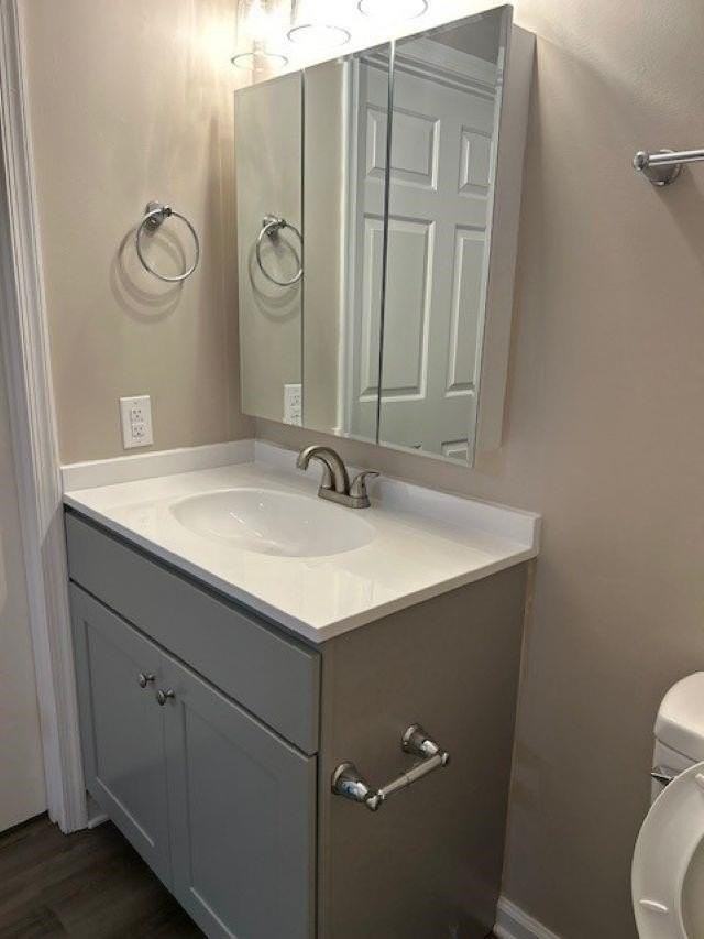 1131 Robinhood Ct #105 - Photo 5 of 9