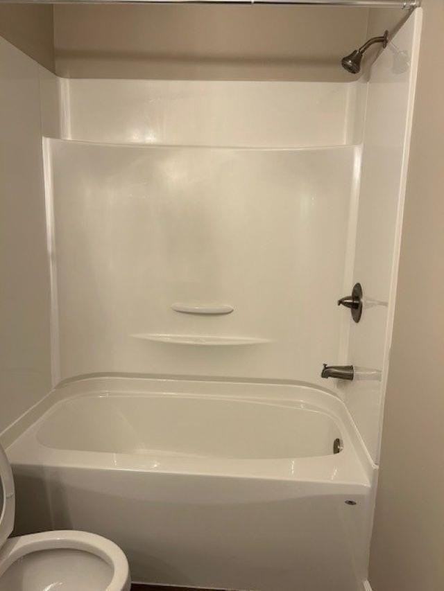 1131 Robinhood Ct #105 - Photo 6 of 9