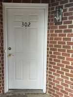 featured image of 1129 Robinhood Ct #302