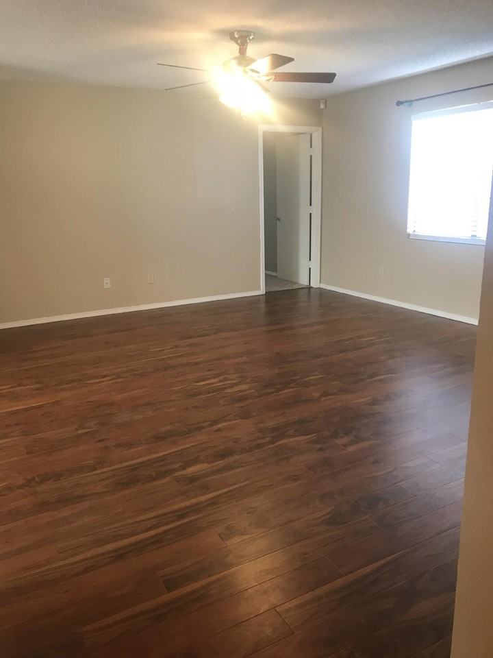 2612 79th St - Photo 5 of 23