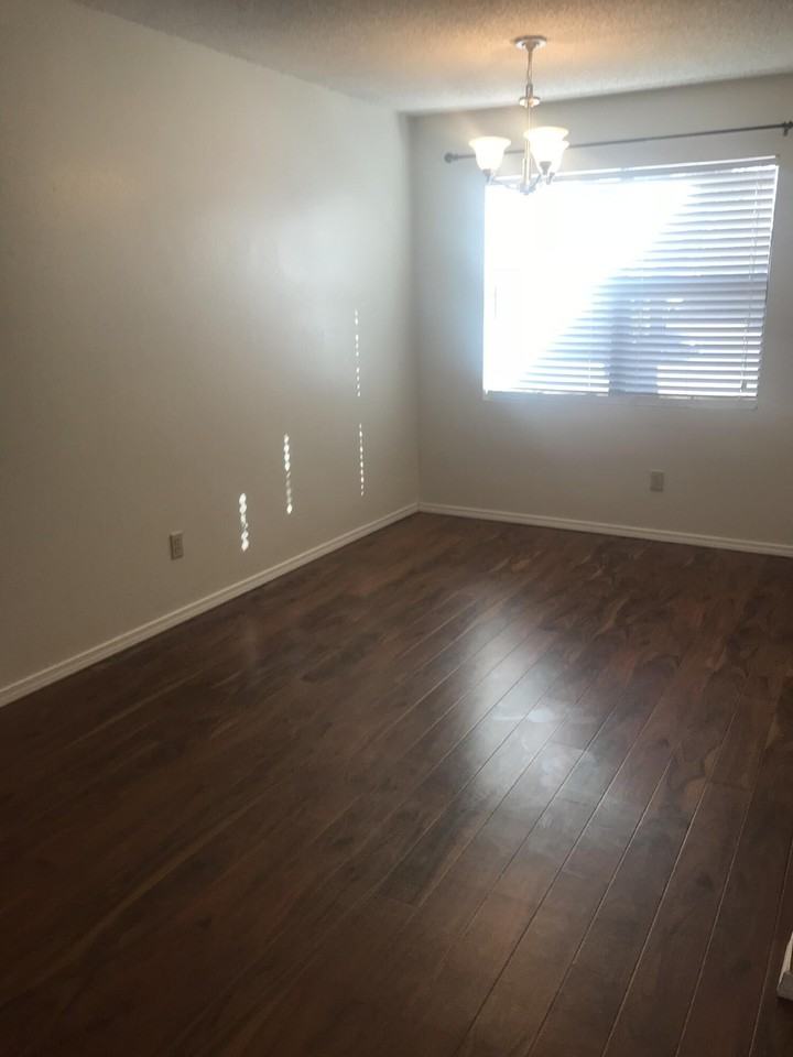 2612 79th St - Photo 6 of 23