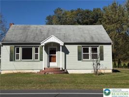 featured image of 4434 W Mountain View Dr