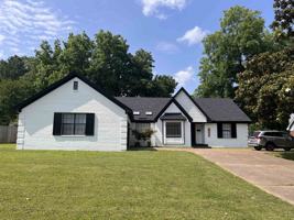 featured image of 296 E Poplar Ave