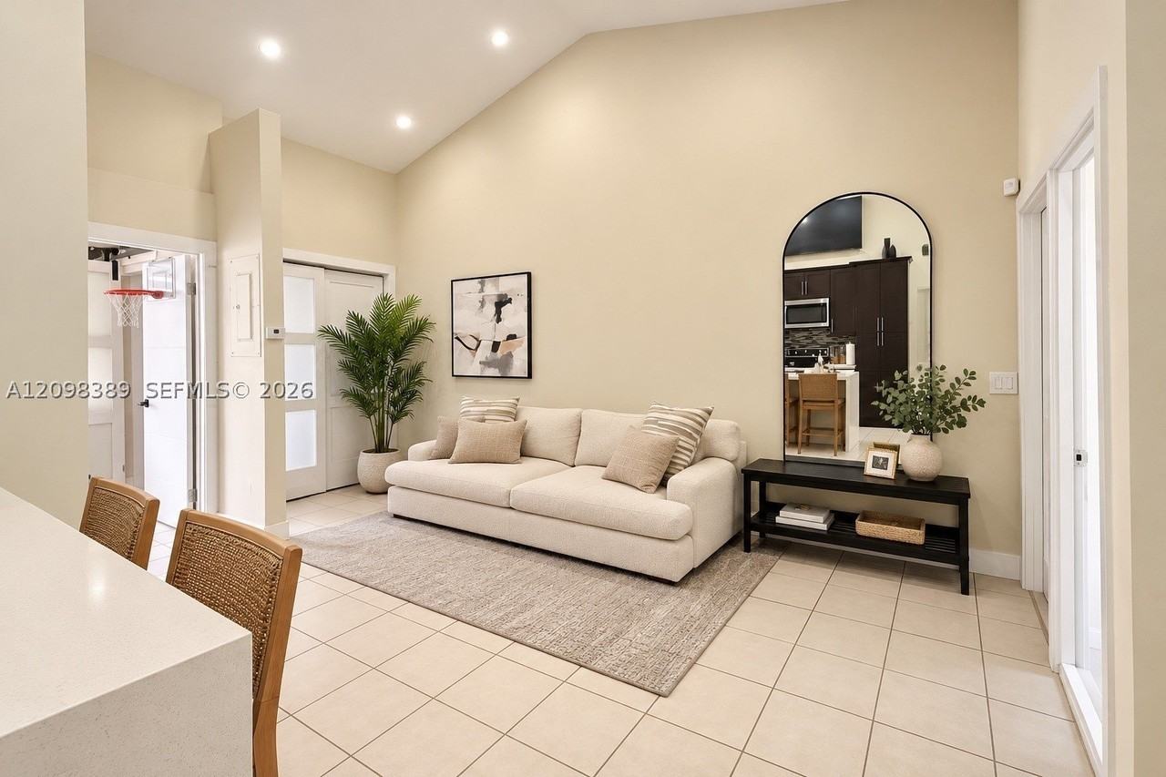 14823 Sw 125th Ct #1423 - Photo 2 of 3