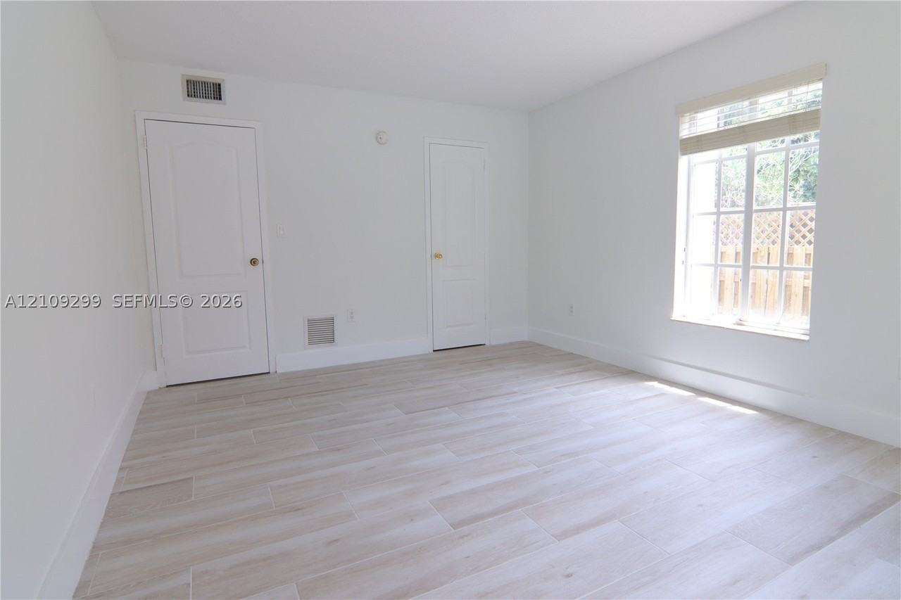 4810 Nw 79th Ave #107 - Photo 5 of 24