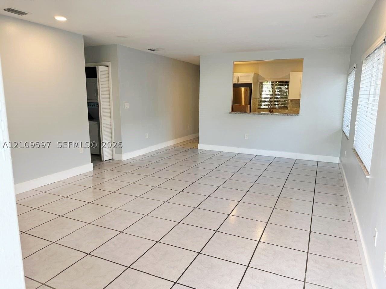 3503 Sw 12th St #3503 - Photo 3 of 11