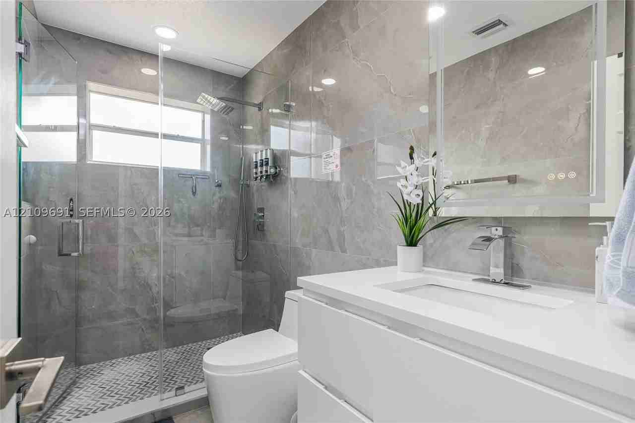 2390 Nw 63rd Ter #2390 - Photo 5 of 15