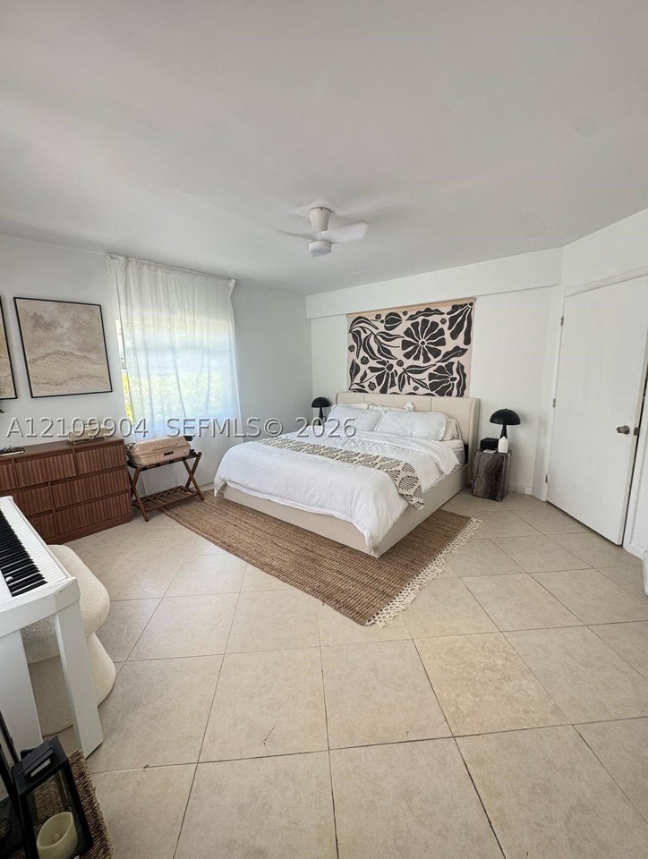 101 Collins Ave #1 - Photo 5 of 16