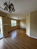 featured image of 1017 Shoma Dr #462