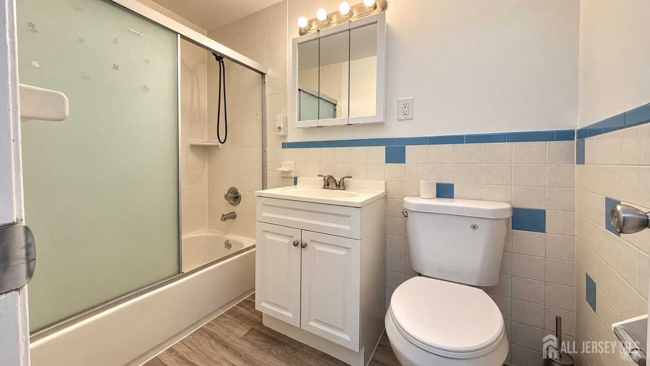 78 College Dr - Photo 6 of 7