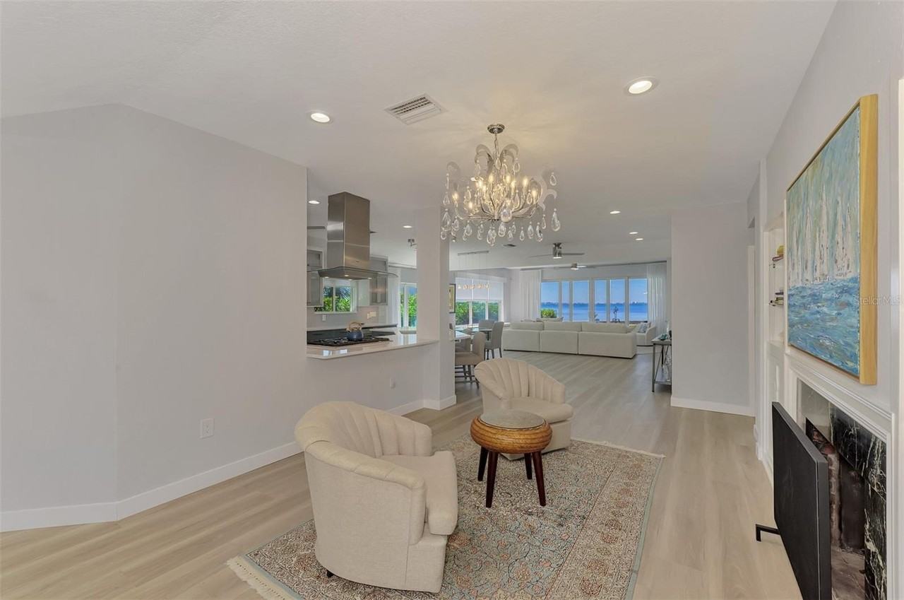 3931 Bay Shore Rd - Photo 4 of 46