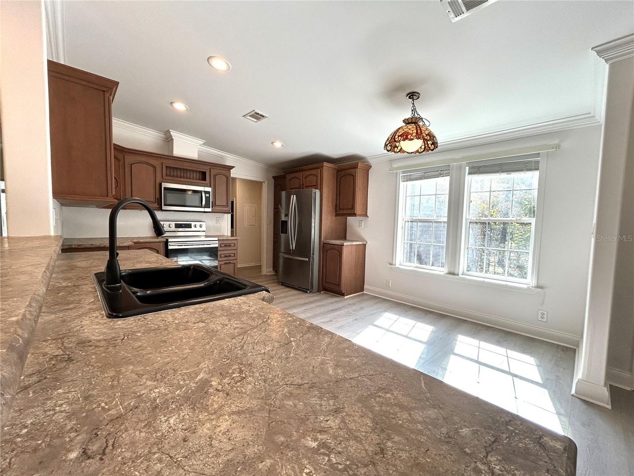 1531 Sw County Road 138 - Photo 7 of 28