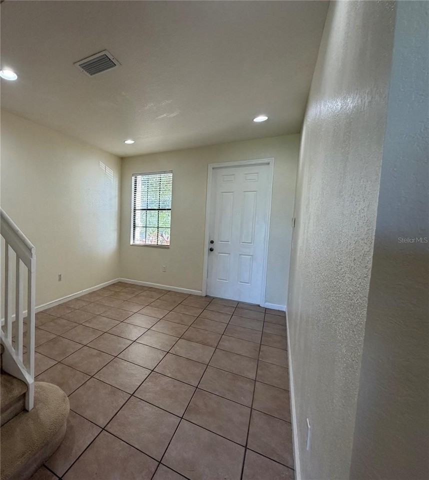 3402 Allegra Cir - Photo 2 of 30