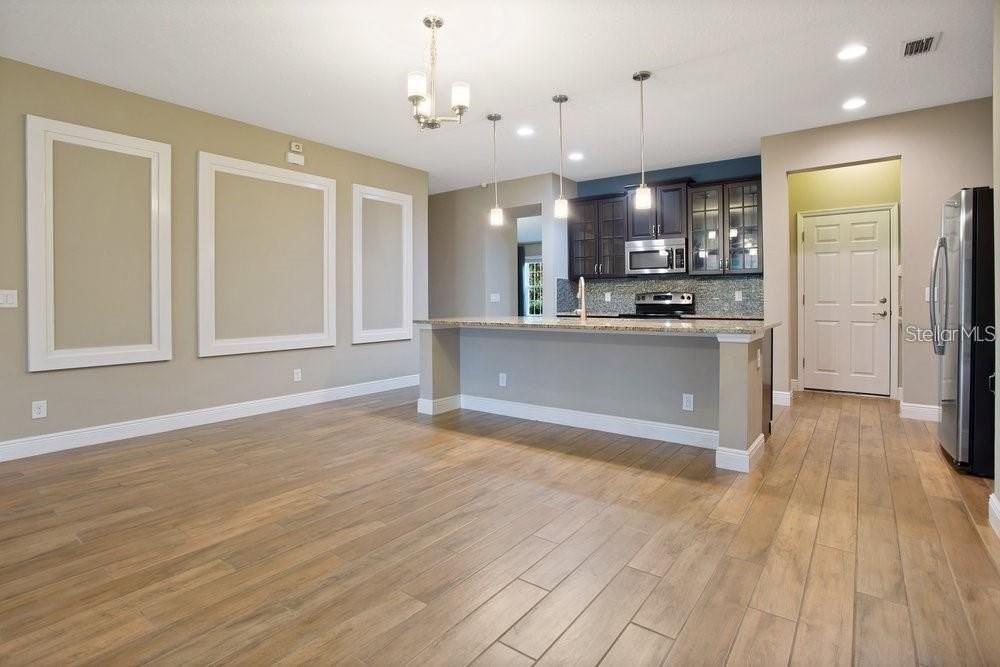 132 Blue Water St - Photo 5 of 25