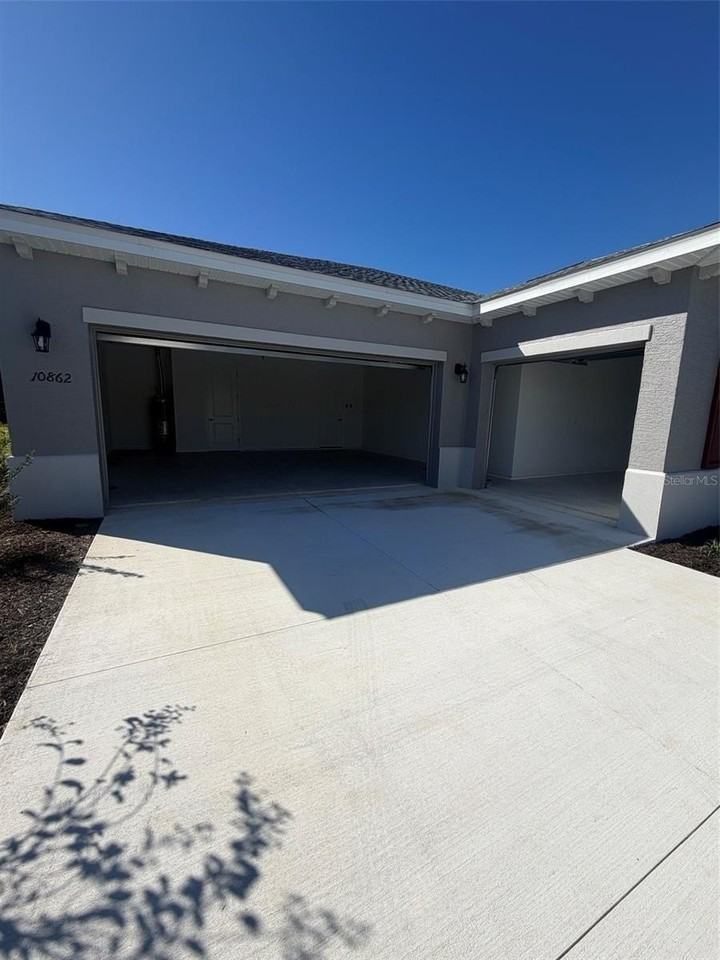 10862 Sw 104th Pl - Photo 7 of 24