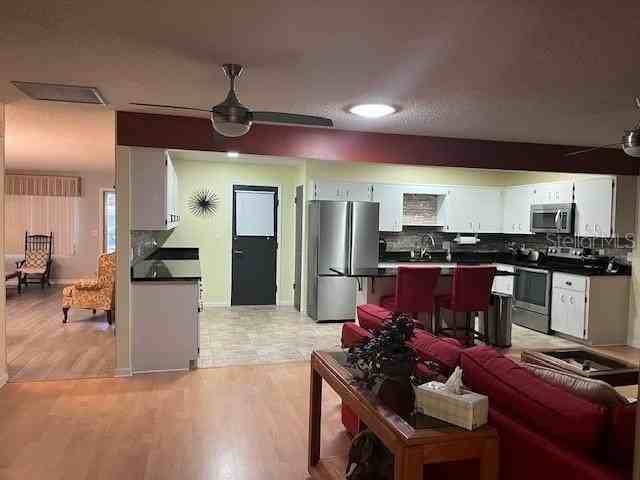 8720 Sw 97th St #E - Photo 6 of 18