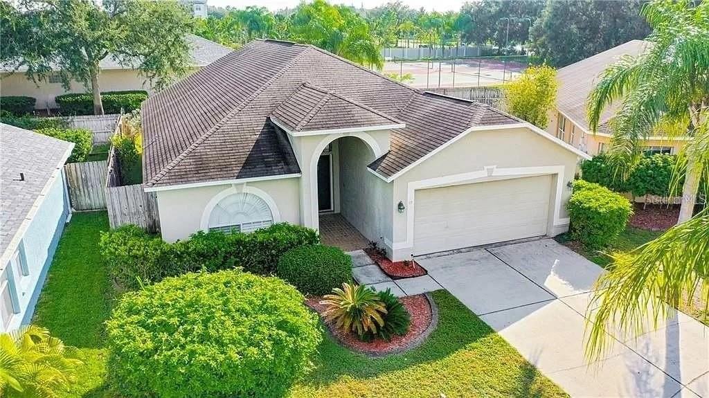 3904 Ixora Ct - Photo 3 of 41
