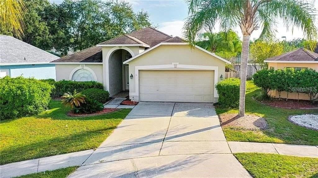 3904 Ixora Ct - Photo 4 of 41