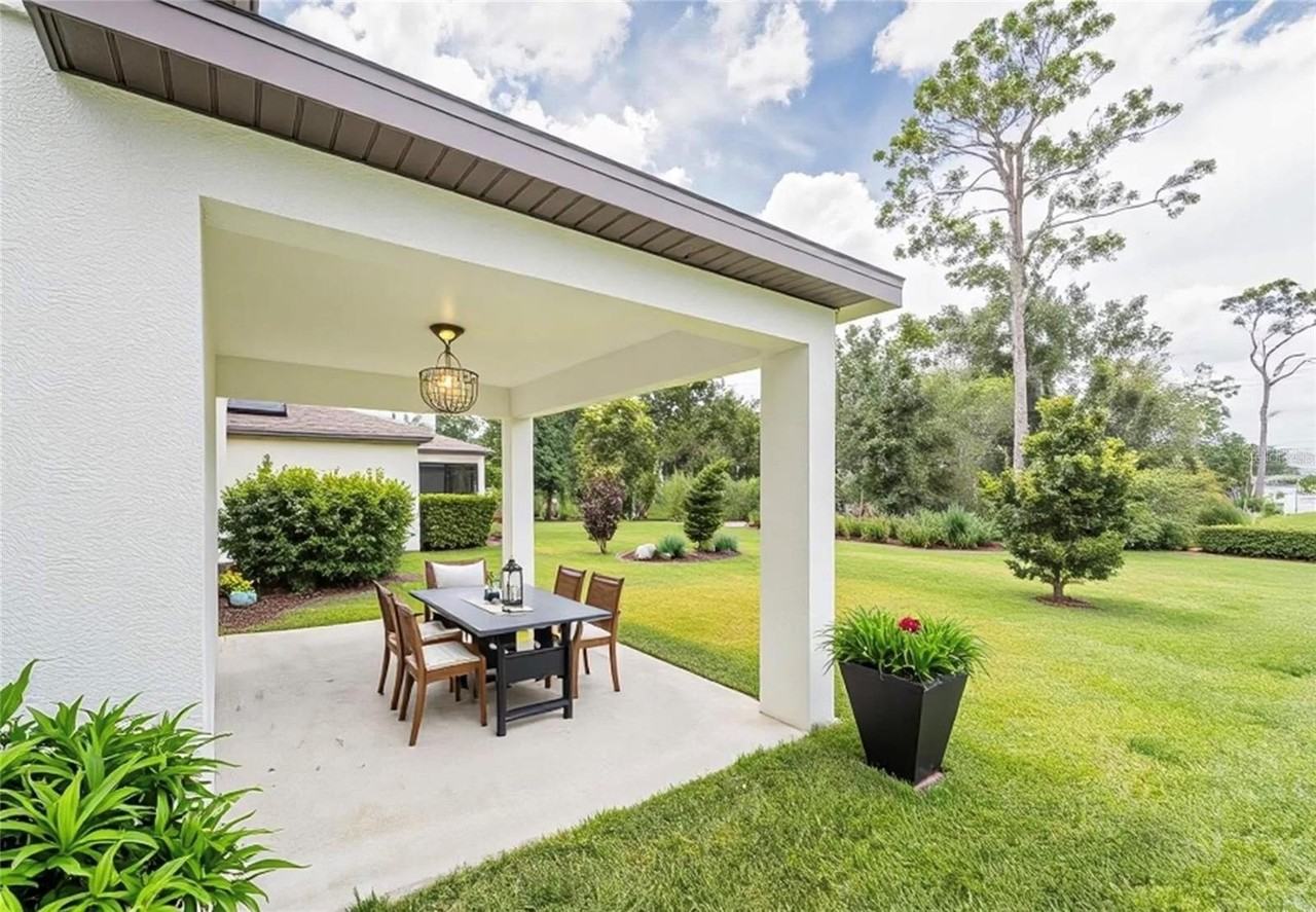 30553 Gilbern Rd - Photo 4 of 18