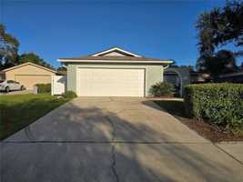 featured image of 1007 Vineyard Ct