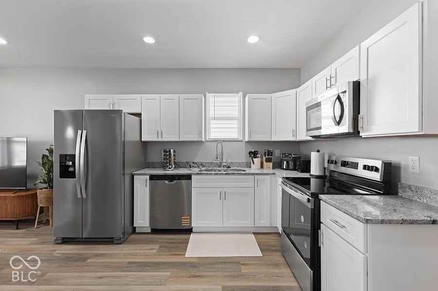 610, Unit A E Poplar Street - Photo 7 of 14