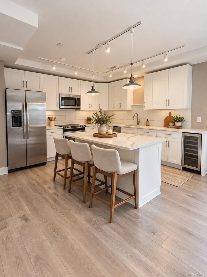 101 Washington Ave #307 - Photo 4 of 13
