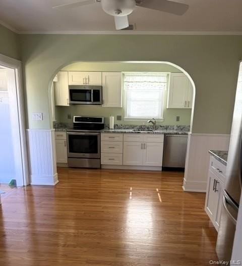 79 Cleveland St - Photo 3 of 8